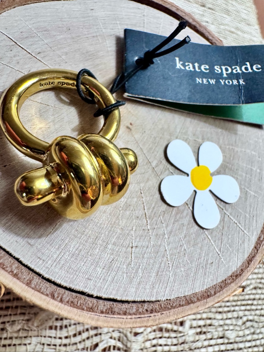 Kate Spade New York Ropes & Knots Ring Gold Tone Size 7 NWT - Picture 2 of 14